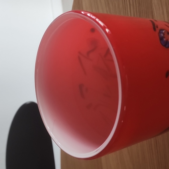 Red and Black Glass Art Vase with Bamboo Motif - Picture 3 of 4